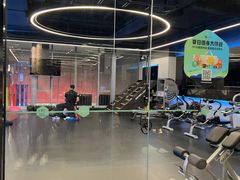 -懒人Club健身(卓越时代广场店)