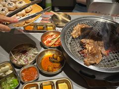 -草家酱蟹炭火烤肉店(珲春南路一店)