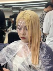 -藤野造型烫发染发