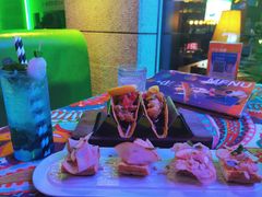 -Famous肥猫墨西哥音乐餐吧(五棵松华熙LIVE店)