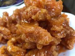 -胡子饮食店