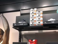 -上品折扣(回龙观店)
