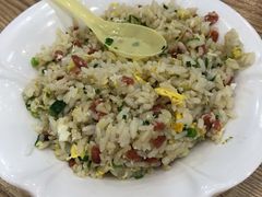 炒饭-江城燕子大排档(江汉路步行街店)