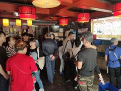 等位区-忆乡情铁锅炖鱼饭店(延庆店)