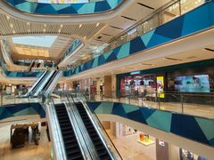 -宝龙城(杭州滨江店)