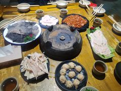 -白乐天毛肚火锅馆(南滨路店)