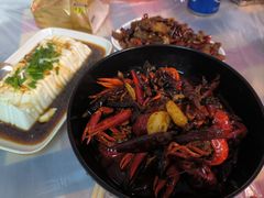-吴记口味馆