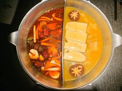 -湊湊火锅·茶憩(新中关购物中心店)
