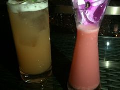 浪漫满溢-富力丽思卡尔顿酒店·FLAIR餐厅酒吧