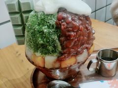 抹茶生乳かき氷-WONDER ICE 萬得冰田(建設路总店)