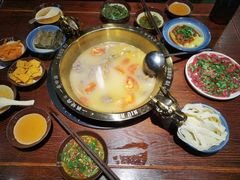 -受气牛肉·耙牛肉火锅(水晶郦城店)