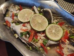 青柠汁蒸桂鱼-食肆&Fourteen(武林夜市店)