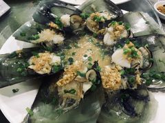 -四川小胡子海鲜(丁村万人海鲜广场店)