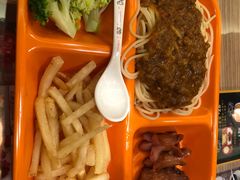 -香港新曜记茶餐厅(万泰城店)
