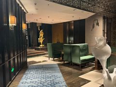 -大连君悦酒店 · VIVA(星海广场店)
