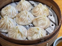 -馋三尺蟹粉小笼(人民广场店)