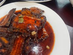-余杨鸭鸭餐厅