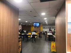 -麦当劳(湛江大厦店)
