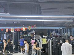 -超鹿运动(五四路恒力城店)