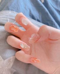-EAST日式美甲美睫沙龙