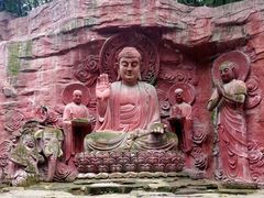 -峨眉山报国寺