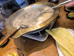 -天成·潮州牛肉脆肉鱼生蚝自助火锅