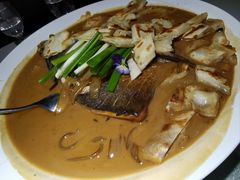 -老街坊美食汇(玉兰大街店)