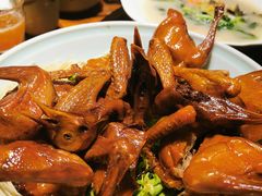 烧乳鸽-蚬皇•陈味莞(西平景湖店)