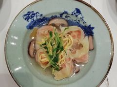 -俏凤凰(美林M·LIVE天地东座店)