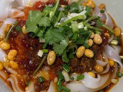 -亮欢寨酸汤鱼(沙冲路店)