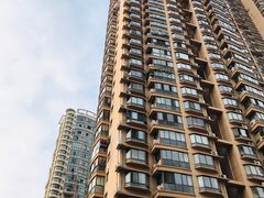-陆家浜路(地铁站)
