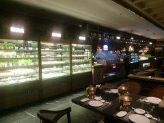 -半岛翡丽海鲜自助餐厅(观风亭店)