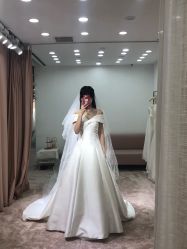 点击看大图 -曼青婚纱礼服馆