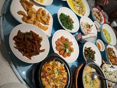 -侬佳蒸菜馆(听潮店)