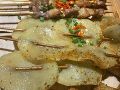 招牌内蒙古羊肉串-串东家·好酒配好串(拱墅万达金街店)