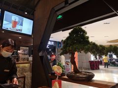 -呷哺呷哺(普陀乐购真北店)