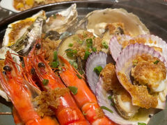 -吕氏焗小鲜•海鲜青岛菜(总店)