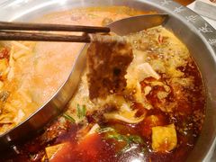 -强盅盅重庆市井火锅店(中央大街店)