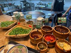 -云阿蛮云南生烫牛肉米线(奉贤路店)