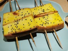 -街角等你.大连海鲜烧烤.经典铁板海鲜串(西安路店)