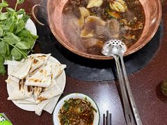 -朝伟清真铜瓢牛肉馆(三十年老·店)