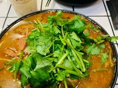 -肥汁米蘭香港米线(长宁来福士店)