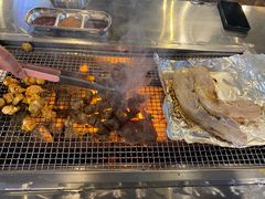 -马路牙子烧烤音乐酒馆(望京店)