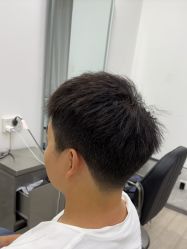 -LILI·HAIR SALON理理造型
