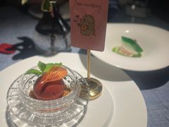 -弦月窗LUNETTE BY AMANDA(复兴路店)