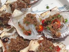 -五谷丰登农家院·地道胶东菜·海鲜烧烤(威海店)