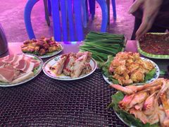 -石屏老字号4号包浆豆腐美食城(泼水广场店)