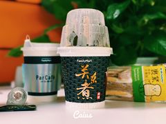 -全家便利店(莲花池东路店)