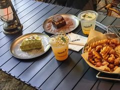 -J Create城市露营咖啡·简餐·宠物(上海动物园店)