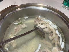 -喃喃椰·糟粕醋·椰子鸡火锅(七堡花园店)
